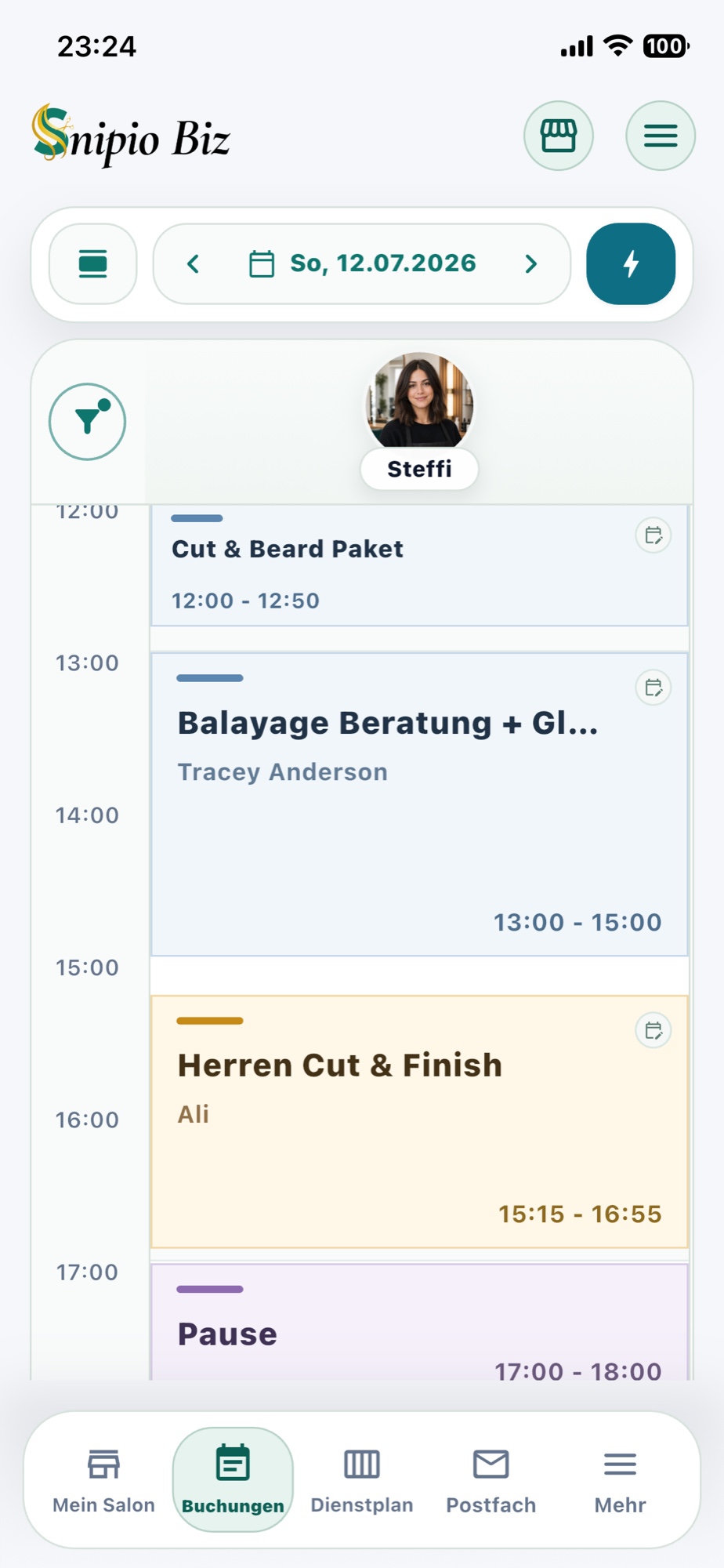 Tageskalender in Snipio Business auf dem iPhone